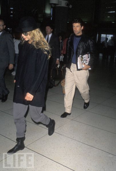 Kim Basinger at International Airport 1998