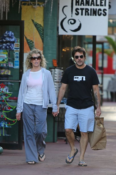 Kim Basinger and Mitch Stone in Hawaii - December 2015
