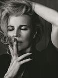 Kim Basinger By Craig Mcdean - SHIRT: BOTTEGA VENETA. 